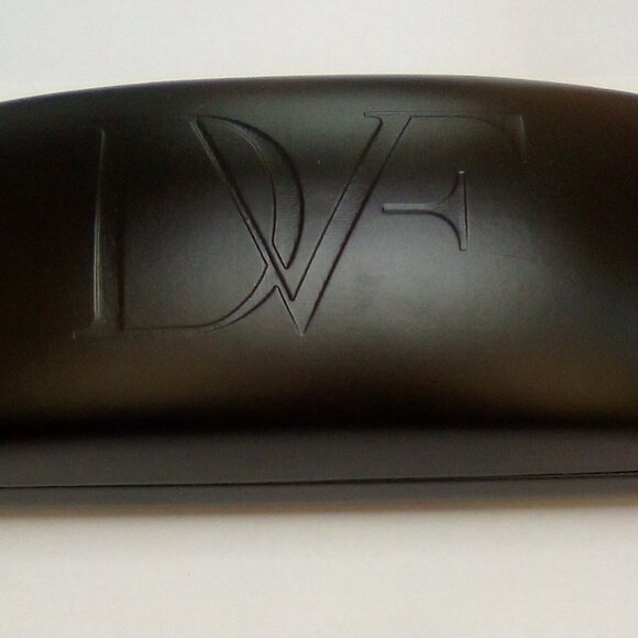 DVF 819S 57mm Women\'s Sunglasses Designer Eyewear Brand New main image 6
